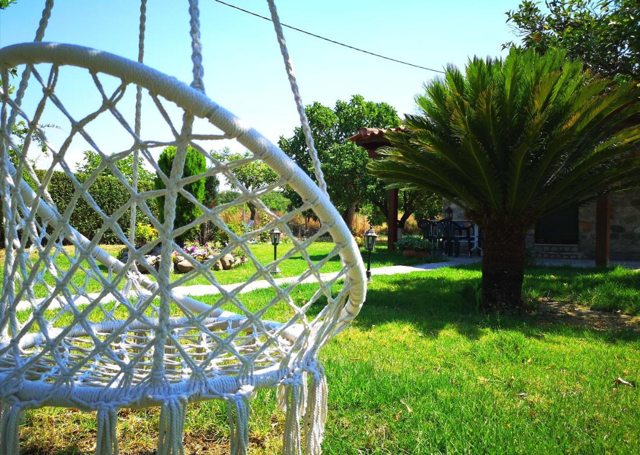 Tatil Evi Patras Stonehouse With Large Yard - πέτρινο σπίτι με αυλή *